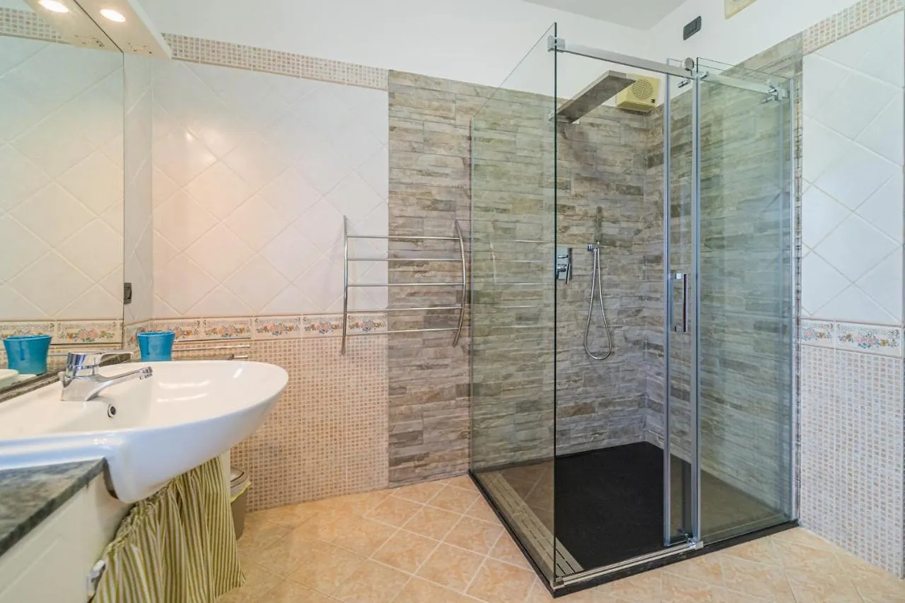 Appartamento Villa Da 6 A 8 Persone Capoliveri Italy